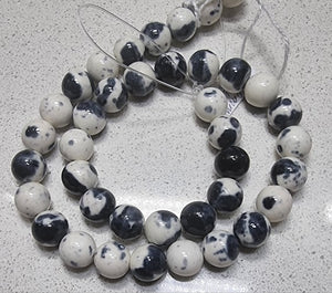 10MM SYNTHETIC OCEAN WHITE JADE - BLACK/WHITE MOTTLE