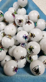 10MM  GLASS BEADS - Packet of 10 - XMAS BELL - WHITE/MULTI