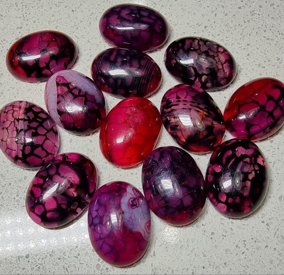 CABOCHONS 20 X 14 X 6MM OVAL NATURAL DRAGON VEIN