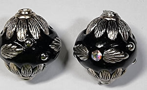 21-23MM INDONESIAN ROUND BEADS - BLACK