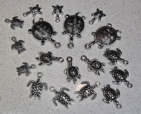 CHARMS - TURTLES - 3.5MM - 34.5MM ANTIQUE SILVER WITH BAIL