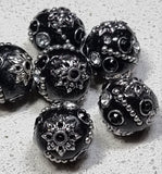 15MM INDONESIAN ROUND BEADS -BLACK
