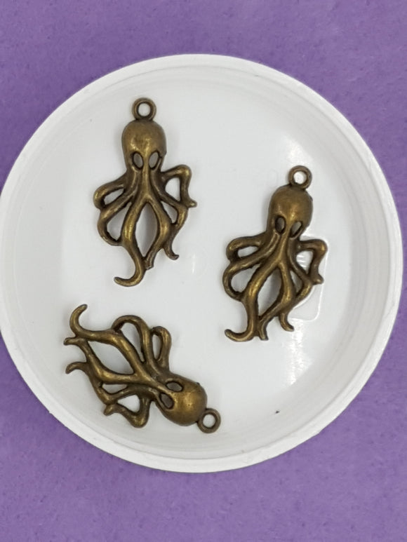 CHARMS - OCTOPUS - 31 X 17MM ANTIQUE BRONZE COLOUR