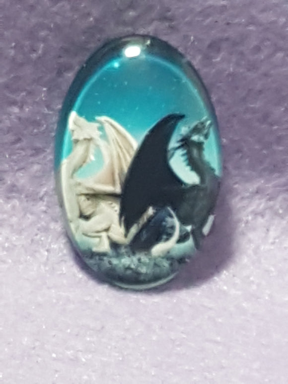 CABOCHON - 30 X 20MM GLASS OVAL - DRAGON - BLACK/CREAM