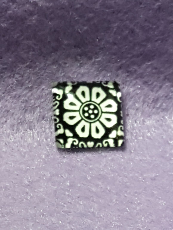 CABOCHON - 15 X 15MM GLASS SQUARE - FLORAL PATTERN