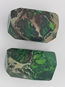 27-30MM NATURAL FACETED REGALITE BEADS- GREEN/NATURAL COLOUR