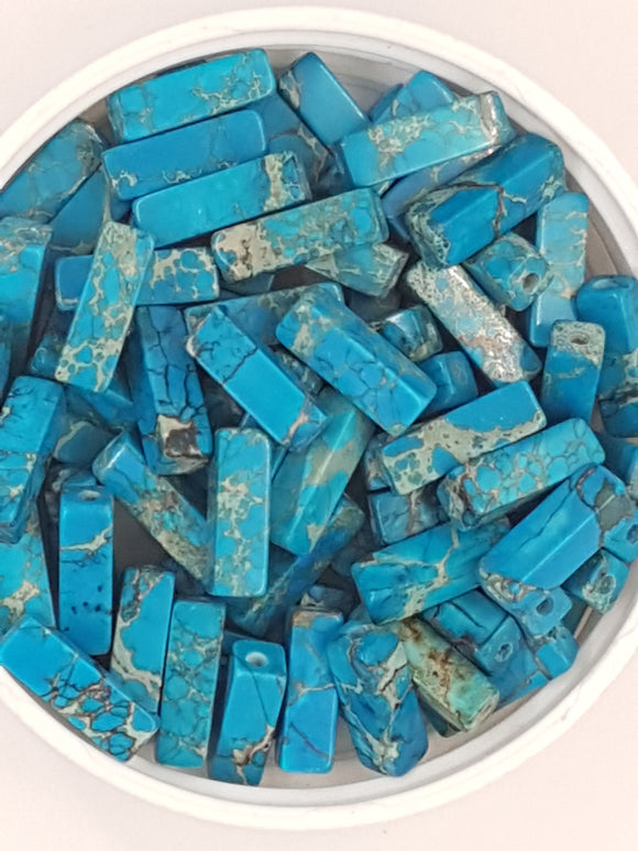 13X4MM SYNTHETIC REGALITE CUBOID BEADS - STEEL BLUE