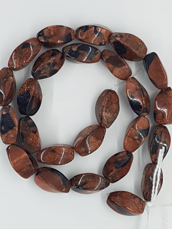 SYNTHETIC GOLDSTONE NUGGET BEADS