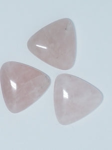 CABOCHONS 25 X 25MM TRIANGLE - ROSE QUARTZ