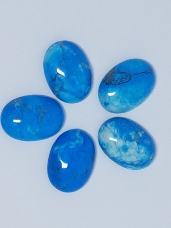 CABOCHONS 18 X 13MM OVAL DYED HOWLITE