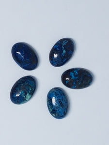 CABOCHONS 12X8MM OVAL NATURAL MALACHITE