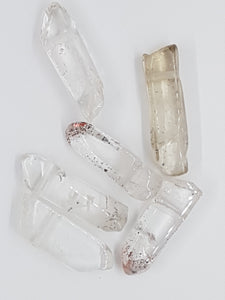 28-35MM NATURAL CRYSTAL QUARTZ