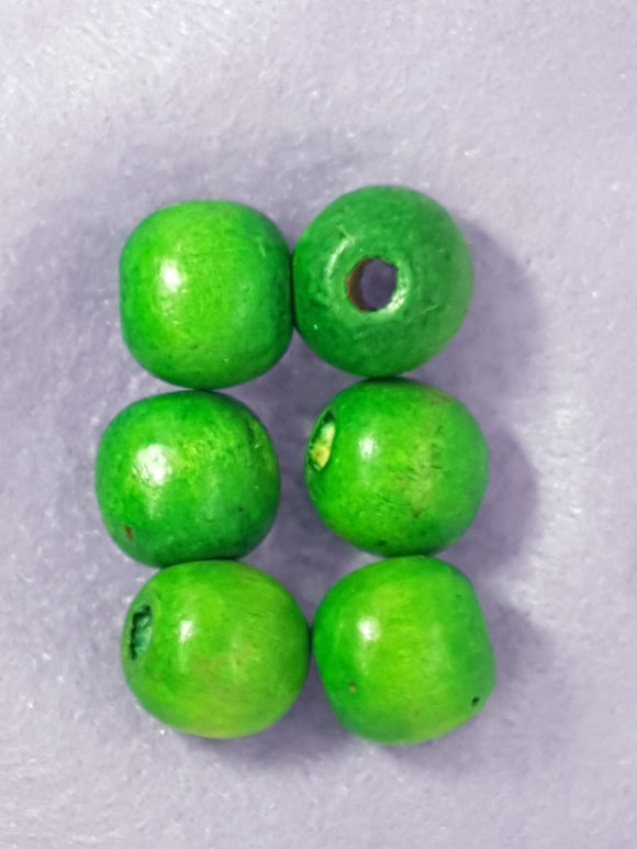 16-18MM WOODEN ROUND BEADS - GREEN
