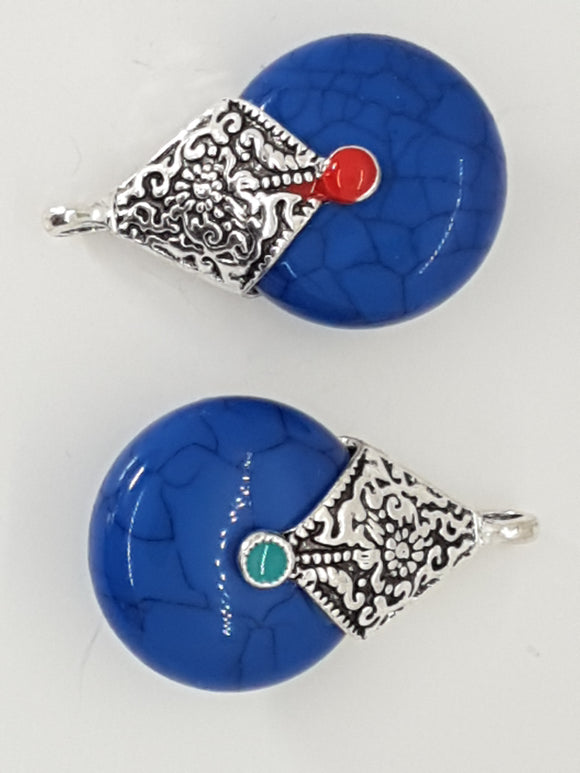38X23X17MM RESIN PENDANTS - MEDIUM BLUE