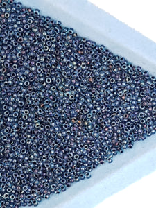TOHO 11/0 SEED BEADS - TEAL RAINBOW