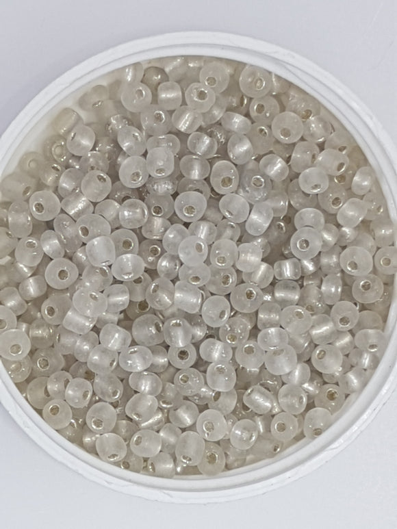 6/0 CHINESE SEED BEADS - SILVER LINED - CLEAR