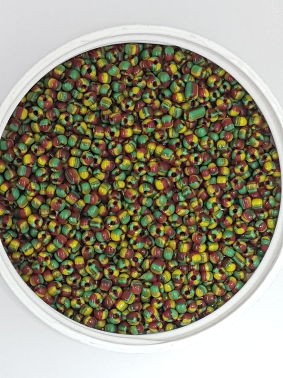 8/0 CHINESE GLASS SEED BEADS - OPAQUE - RED/GREEN/YELLOW