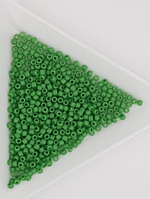 11/0 JAPANESE GLASS SEED BEADS - OPAQUE - GREEN