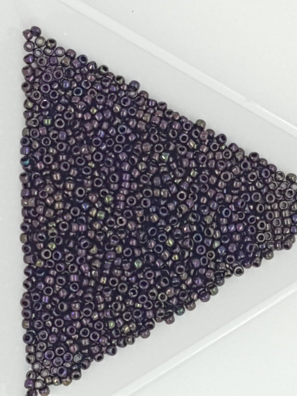 15/0 JAPANESE GLASS SEED BEADS - OPAQUE -PURPLE IRIS