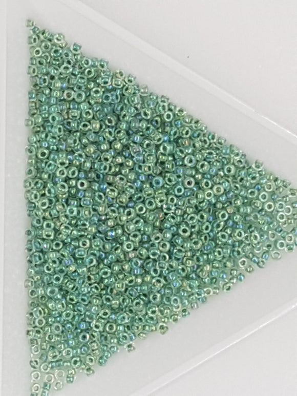 15/0 JAPANESE GLASS SEED BEADS - SEA FOAM AB COLOUR LINED