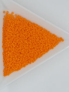 15/0 JAPANESE GLASS SEED BEADS - OPAQUE - LIGHT ORANGE