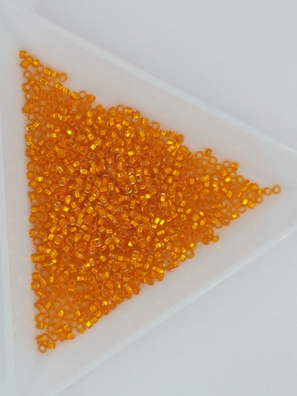 15/0 JAPANESE GLASS SEED BEADS - SILVER LINED ORANGE