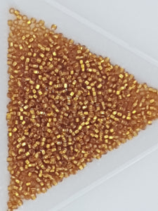 15/0 JAPANESE GLASS SEED BEADS - TRANSPARENT - COPPER GOLD