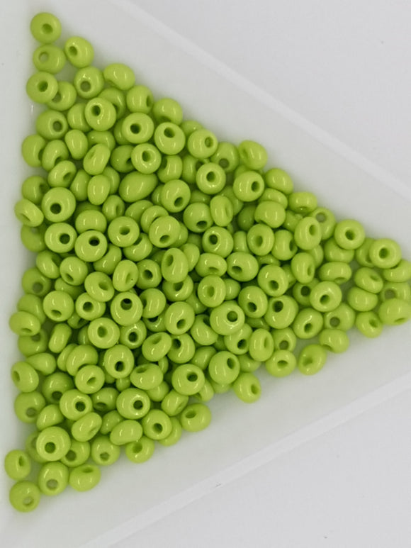 TOHO FRINGE SEED BEADS - YELLOW/GREEN