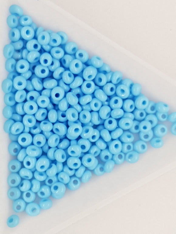 TOHO FRINGE SEED BEADS - LIGHT BLUE