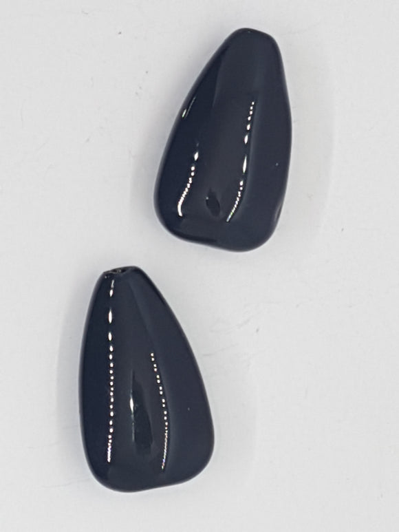 25x15MM GLASS TEARDROP - BLACK