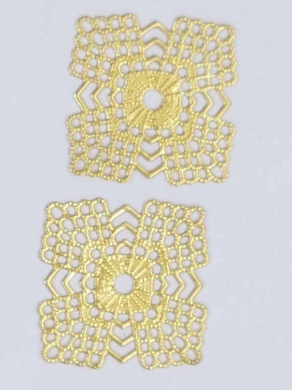 22X22MM BRASS FILIGREE SQUARE JOINER - GOLDEN