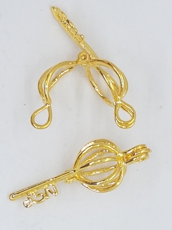 32X10MM FILIGREE KEY SHAPED CAGE - GOLDEN