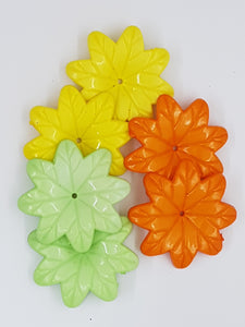 36x36x6.5MM ACRYLIC OPAQUE FLOWERS - 3 COLOUR MIX