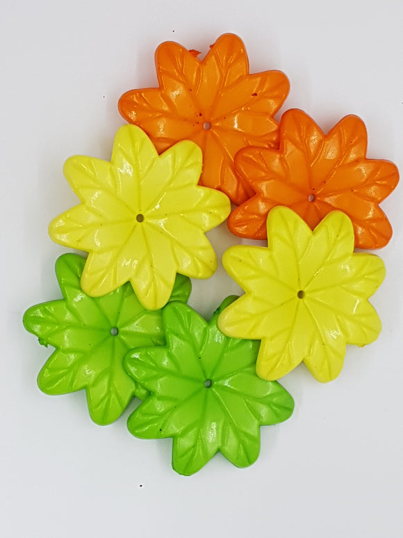 36x36x6.5MM ACRYLIC OPAQUE FLOWERS - 3 COLOUR MIX