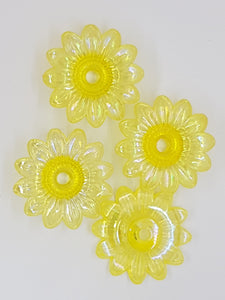 34x34x9MM ACRYLIC TRANSPARENT FLOWERS - YELLOW