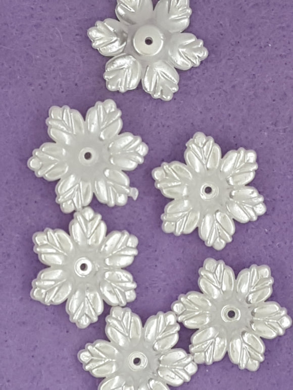 20x5MM ACRYLIC IMITATION PEARL FLOWERS - WHITE