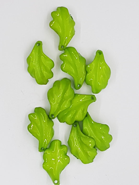 24x14MM ACRYLIC FLOWERS - GREEN