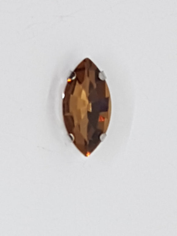 18x9MM GLASS RHINESTONE HORSE EYE MONTEE - MEDIUM BROWN