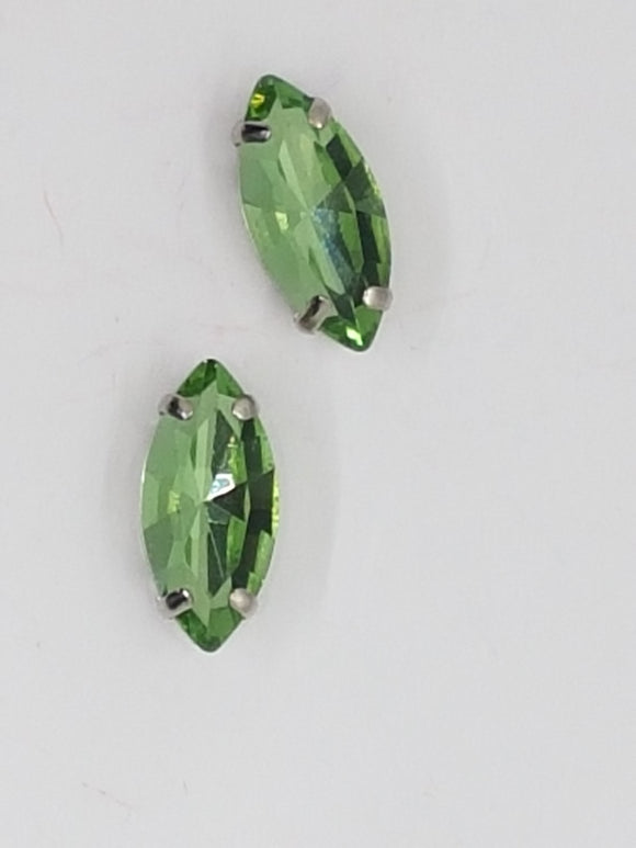 15x7MM GLASS RHINESTONE HORSE EYE MONTEE - PERIDOT