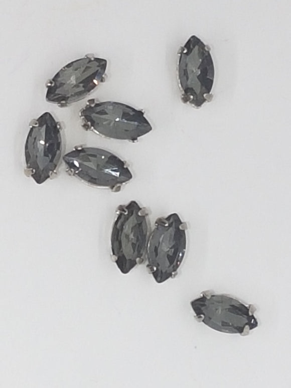 8x4MM GLASS RHINESTONE HORSE EYE MONTEE - SMOKEY GREY
