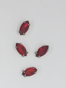 8x4MM GLASS RHINESTONE HORSE EYE MONTEE - RED