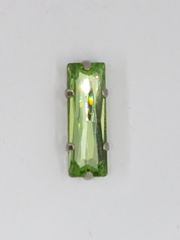 21x7MM GLASS RHINESTONE RECTANGLE MONTEE - LIGHT GREEN