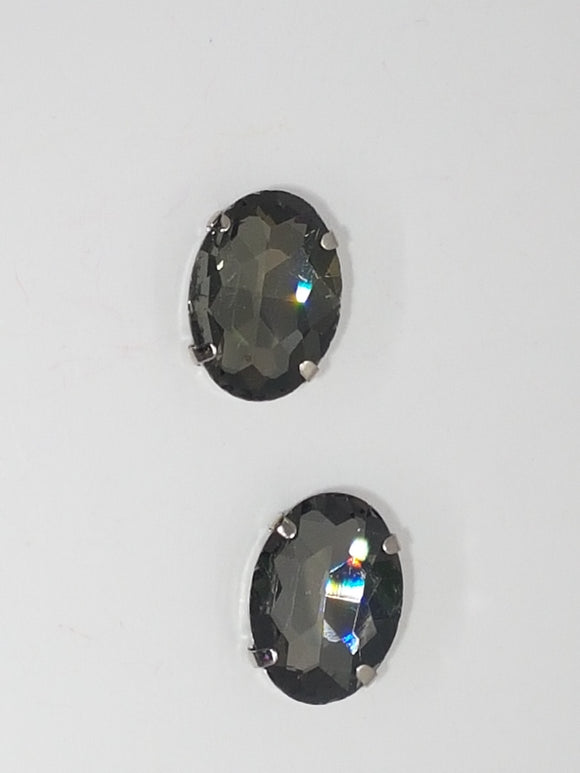 18x13MM GLASS RHINESTONE OVAL MONTEE - DARK SMOKEY GREY