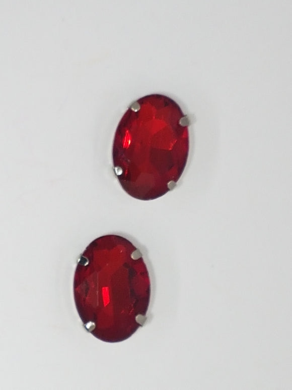 18x13MM GLASS RHINESTONE OVAL MONTEE - RED