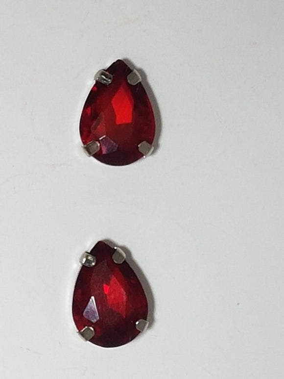 14x10MM GLASS RHINESTONE TEARDROP MONTEE - RED