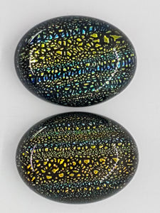 CABOCHON - 20x15MM DICHROIC GLASS  - GREEN/BLUE STRIPES