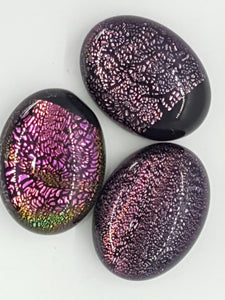 CABOCHON - 20x15MM DICHROIC GLASS  - PINK MOTTLE