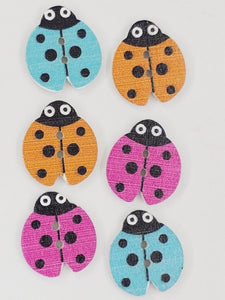 BUTTONS - 16x18MM WOODEN - LADYBUGS