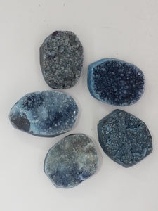 DRUZY CABOCHON - 23-27mm NATURAL DYED DRUZY AGATE