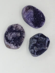 DRUZY CABOCHON - 23-25mm NATURAL DYED DRUZY AGATE